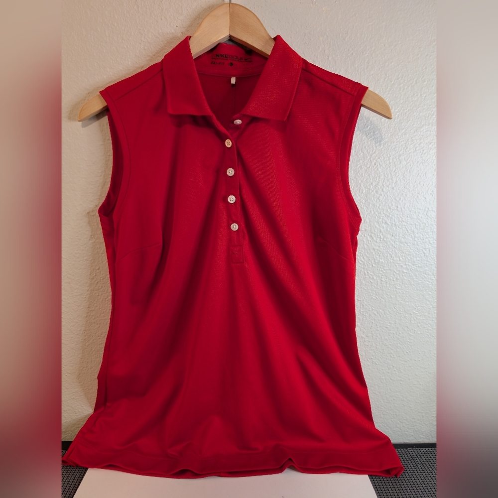 Women's Red Nike Golf Sleeveless Top with Collar Size L